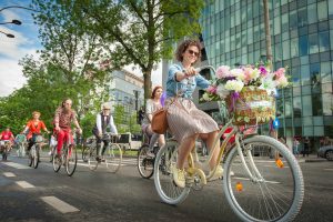 SkirtBike 10 ani